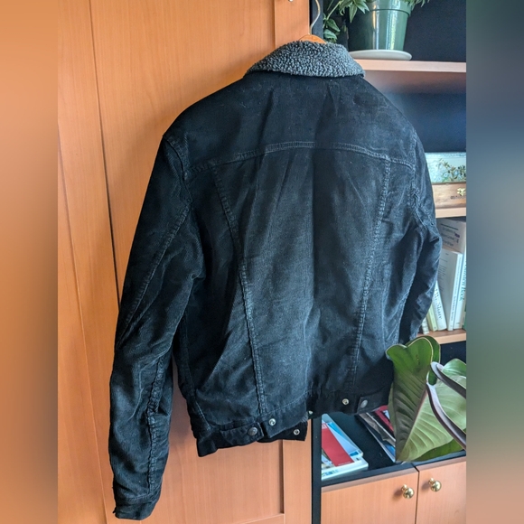 Levis 90s Sherpa Trucker Jacket - Picture 3 of 3